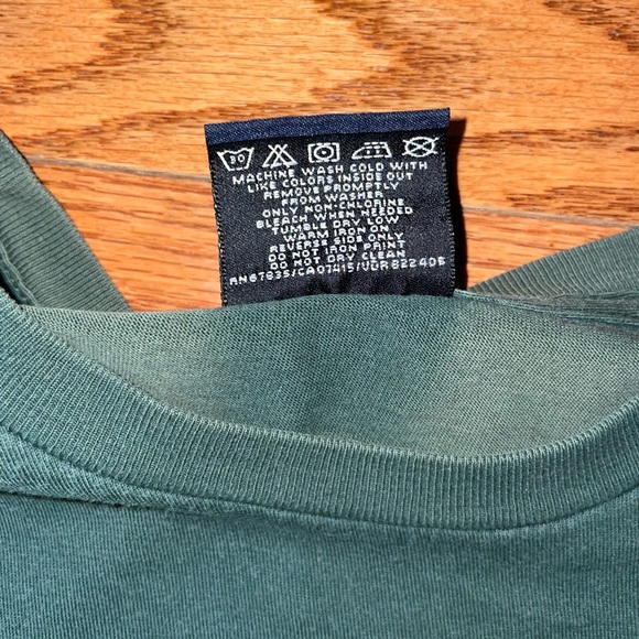 Nautica Green Logo T-Shirt - Size Medium - Picture 5 of 6